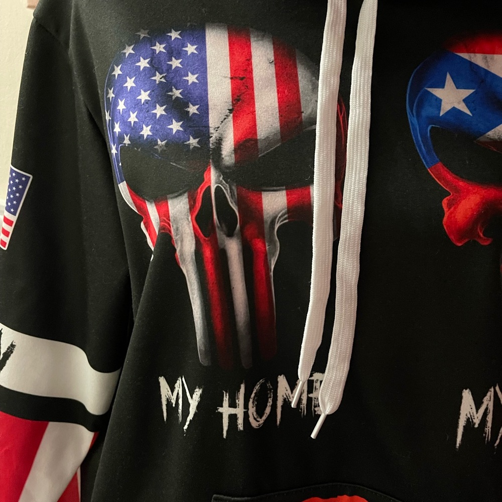 NWOT PR/USA Hoodie
